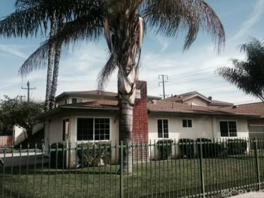 Main picture of 2482 Chanslor Street - 4