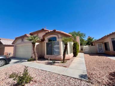 Main picture of 867 Rainbow Rock St
