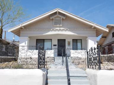 Main picture of 1703 E Rio Grande Ave