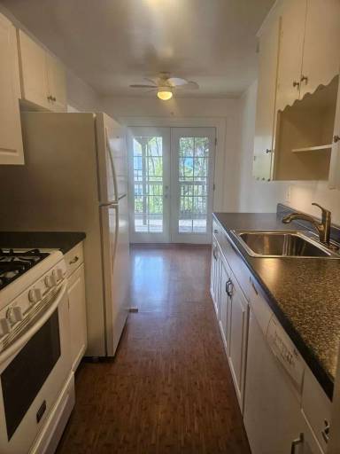 Main picture of 1231 El Camino Real