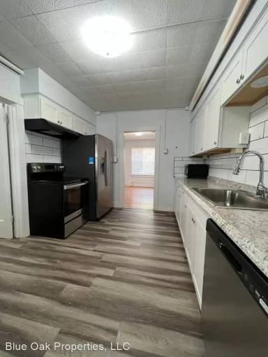 Main picture of 1632 9th Ave