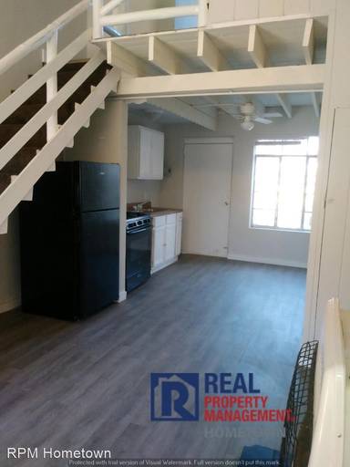 Main picture of 827 Park Ave