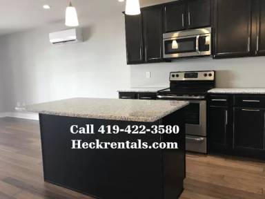 Main picture of 626 S Main St