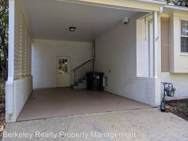 Main picture of 118 Berkeley Ln