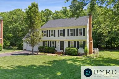 Main picture of 5501 Silver Birch Ln