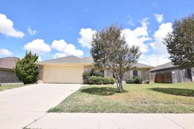 Main picture of 2705 Littlewood Dr