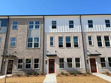 Main picture of 2236 Whistler Way NE