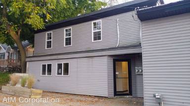 Main picture of 3101 S Westnedge Ave