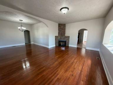 Main picture of 1615 Lenmar Dr
