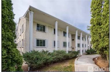 Main picture of 4001 Mavelle Dr