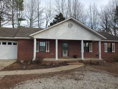 Main picture of 114 County Road 960