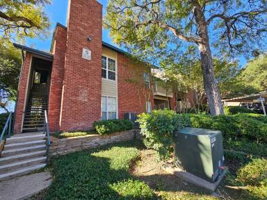 Main picture of 8601 Park Ln