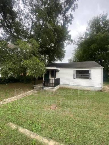Main picture of 1309 Woodward Rd