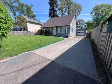 Main picture of 645 Columbia Ave