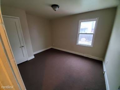 Main picture of 2219 Walnut Ave