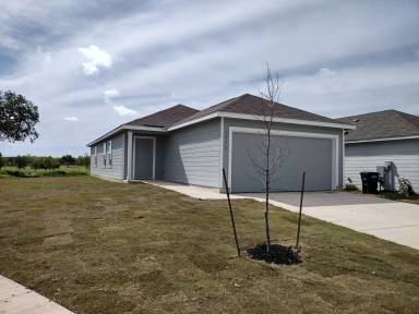 Main picture of 1230 Janzen Rd