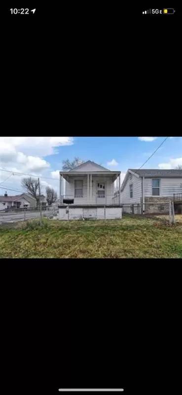 Main picture of 9535 Longwood Ave