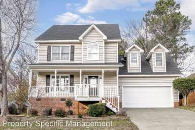 Main picture of 504 Lakeview Ave