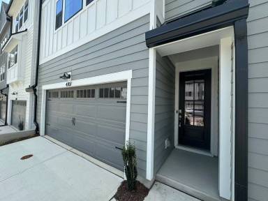 Main picture of 4707 Cypress Tree Ln