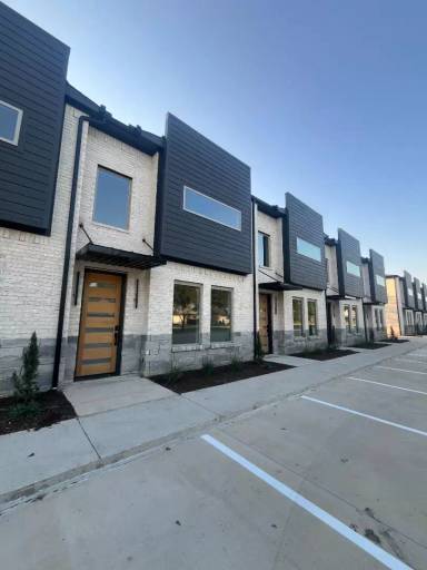 Main picture of 141 Post Oak Rd