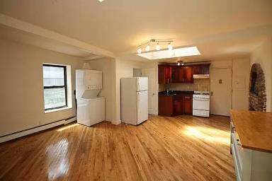 Main picture of 757 Avenue of the Americas