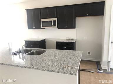Main picture of 5316 Daydream Dr