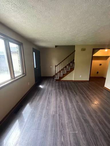Main picture of 6916 Decatur Rd