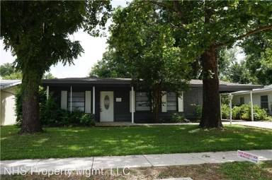 Main picture of 5813 Straley Ave