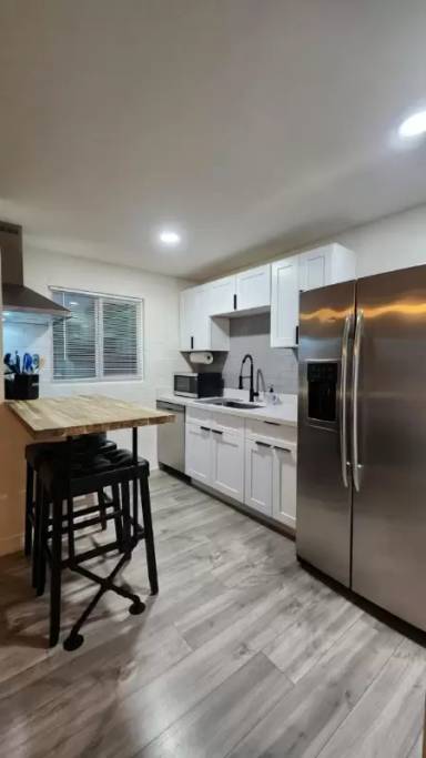 Main picture of 1417 S Rita Ln