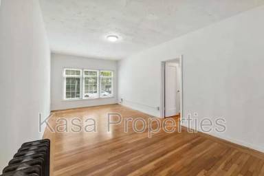 Main picture of 1856 Spruce St