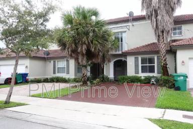 Main picture of 9174 SW 152nd Path
