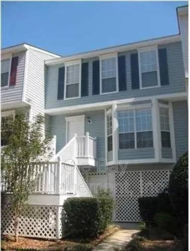 Main picture of 270 Hillcrest Rd