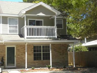 Main picture of 38 Park Cir SE