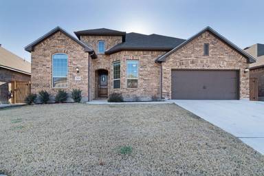 Main picture of 7631 McKinney Hls