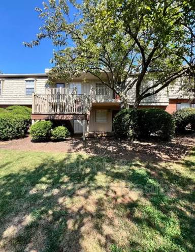 Main picture of 3826 Country Club Rd