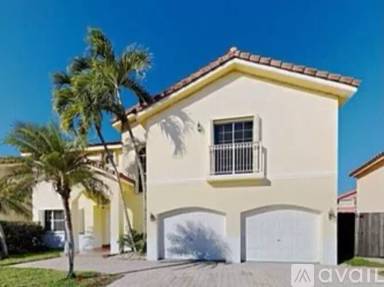 Main picture of 4500 SW 154th Ct