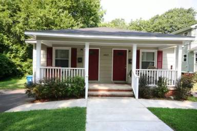 Main picture of 1015 Sedgefield St