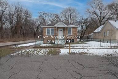 Main picture of 3801 Tennessee St