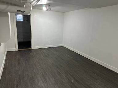 Main picture of 340 S University St