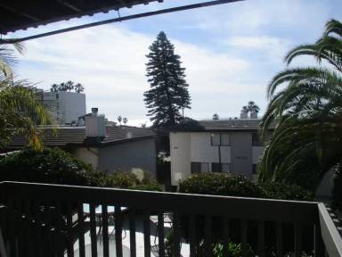 Main picture of 315 Acebo Ln