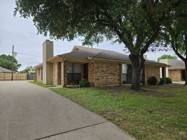 Main picture of 5709 Cancun Dr