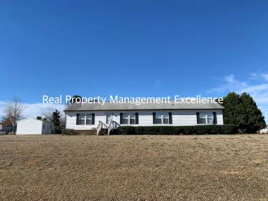 Main picture of 30 Mackenzie Dr