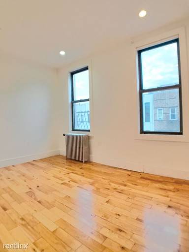 Main picture of 139 Wilson Ave