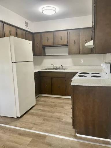 Main picture of 459 Sycamore Ct