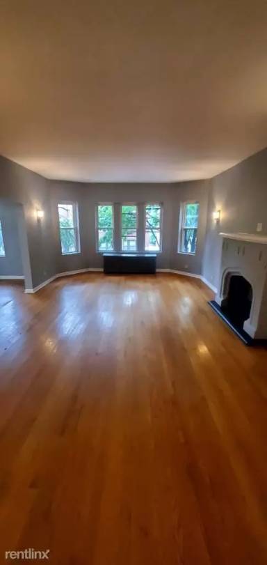 Main picture of 6940-52 S Oglesby Ave Apartments