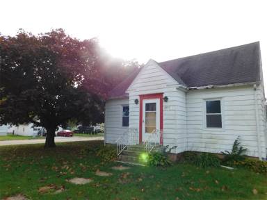 Main picture of 1801 Wilson Ave SW