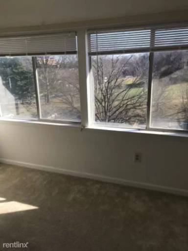 Main picture of 18216 Windsor Hill Dr