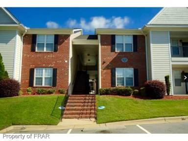 Main picture of Bardstown Court 4050 unit 103