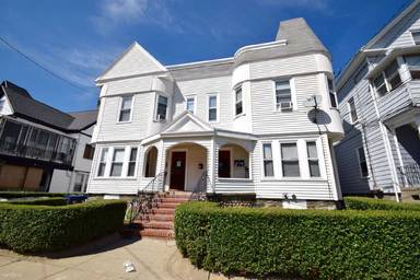 Main picture of 61 Surrey St