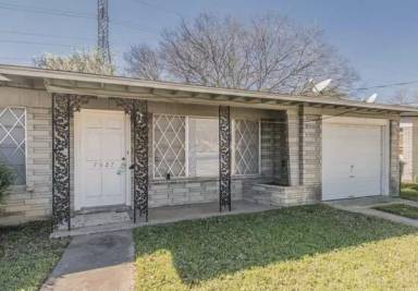 Main picture of 7527 Dell Oak Dr